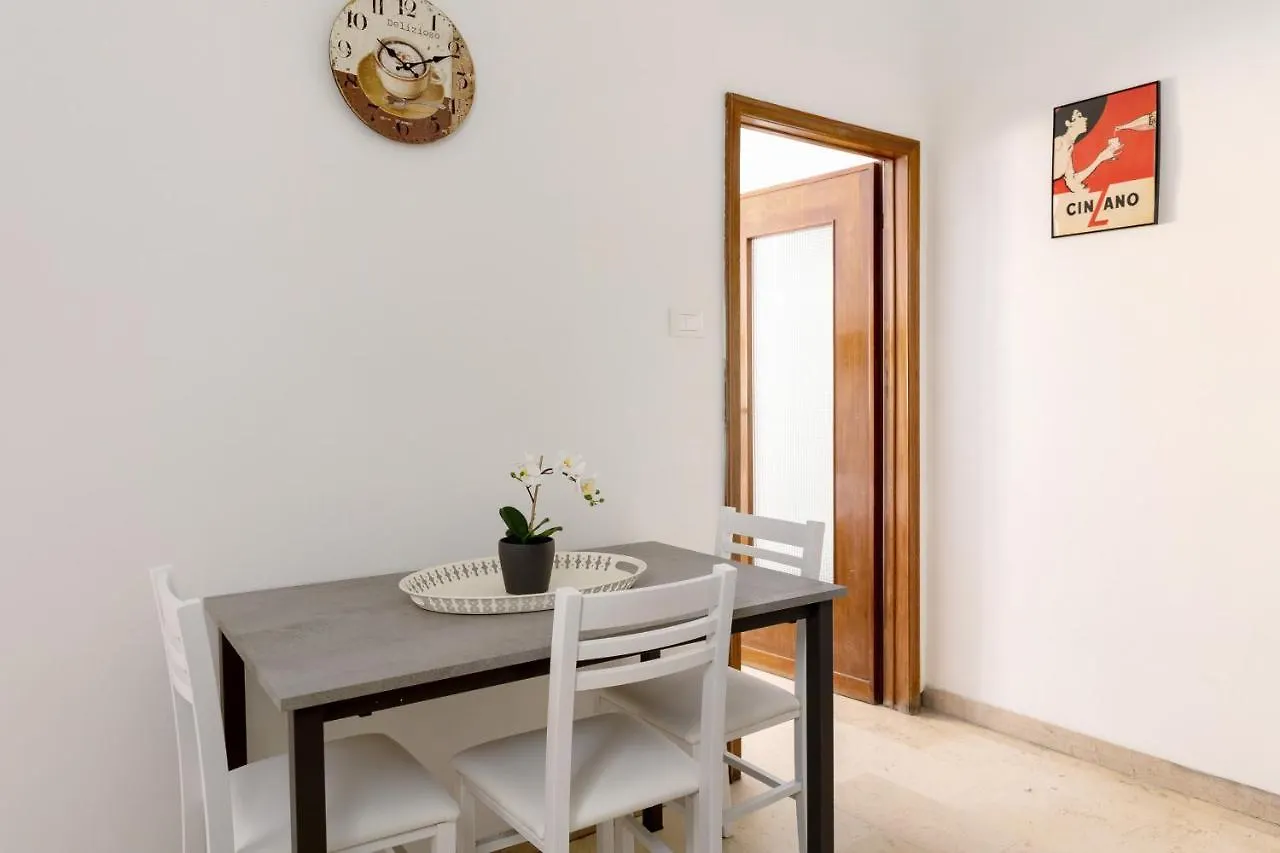 Primula Apartment By Wonderful Italy Bologna Italy